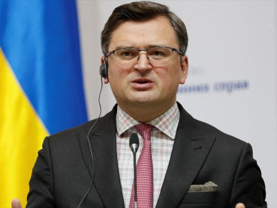 Kuleba Called on the EU to Close Its Doors to Russian Tourists to Change Russia