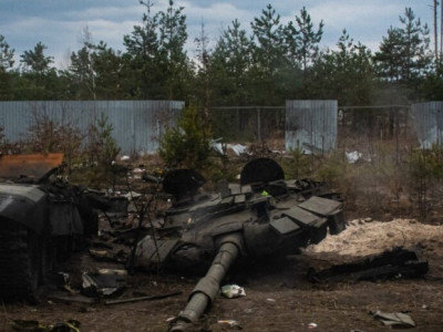 Active fighting continues on the 1,300 km long front line