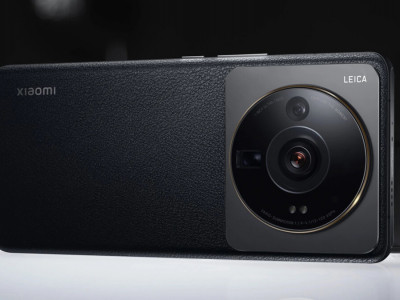 A Xiaomi smartphone is named, which has a better camera than the Xiaomi 12S Ultra