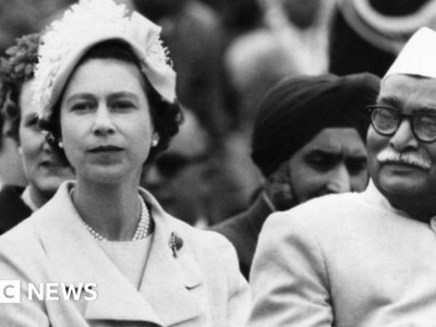 Queen Elizabeth II: How the monarch charmed millions of Indians