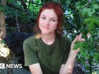 Ukraine war: Heavily pregnant medic held in Russian prison