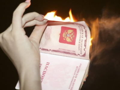 Why Ukraine Will Not Be Satisfied with EU Decision on Visas for Russians