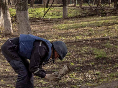 Ukraine purges liberated territories; high risk of mine danger observed, - General Staff