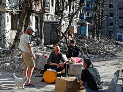 People s dissatisfaction is growing because of the lack of water and electricity in their