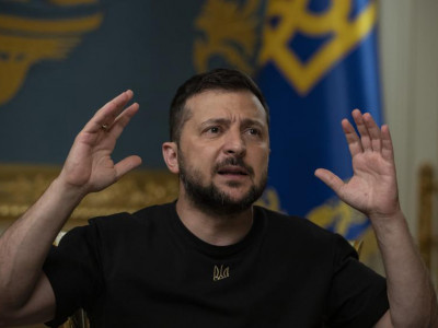 Ukraine Negotiating with Five Countries about Air Defence Systems - Zelensky