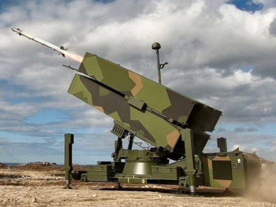 Zelenskyy says Ukraine received NASAMS air defence systems from USA