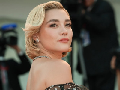 Florence Pugh Wore Another Completely Sheer Valentino Look