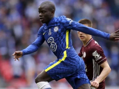 What N'Golo Kante has said about his Chelsea future amid Barcelona transfer links