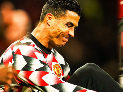 Ronaldo leaves Old Trafford before full-time | Ten Hag: I will 'deal with' that