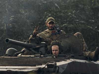 Russian Army Retreating Under Pressure Of AFU Near Kherson