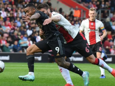 Gabriel Jesus urges Arsenal to 'wake up' after Southampton draw
