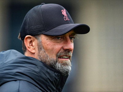 Liverpool manager Jurgen Klopp says injuries and bad luck have contributed to inconsistent start to