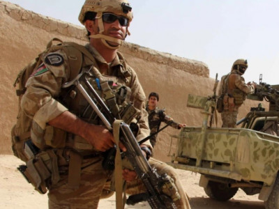 Russia Recruiting US-Trained Afghan Commandos, Former Generals Say