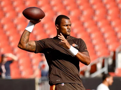 Browns GM: QB Watson on track to start Dec. 4