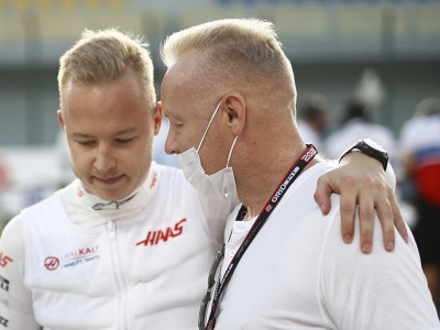 Former Russian F1 driver decided to switch from bolide to a truck