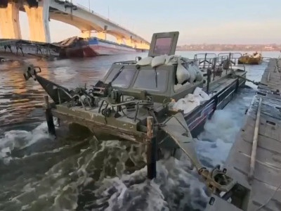 Russian Occupiers, Keeping Back Their Tears, Record Video About Fleeing Kherson 37