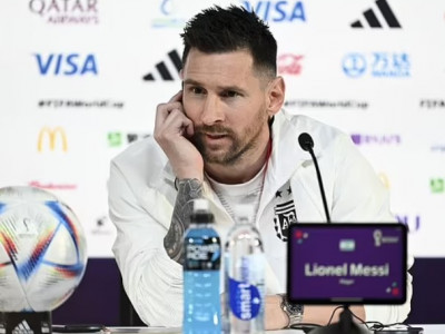Messi starts as Argentina face Saudi Arabia LIVE!