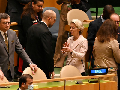 EU deliberating over ninth package of sanctions: individual listings and oil price cap