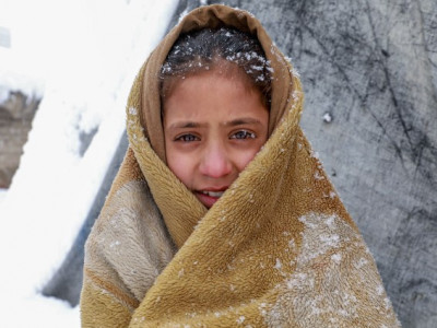 Heaters and warm clothes for children who have lost their parents: where to go