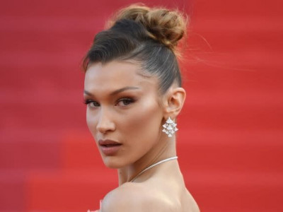 8 Celebrity Hairstyles to Recreate for Your Next Holiday Party