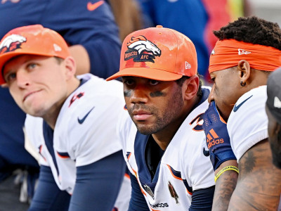 Russell Wilson has ridden his Broncos off a cliff
