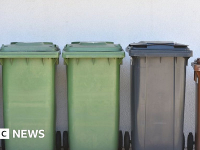 Police arrest elderly Alabama woman over unpaid $77 trash bill