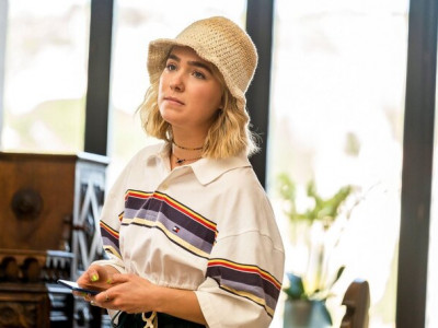 The White Lotus's Portia Is TV's Best-Dressed Character