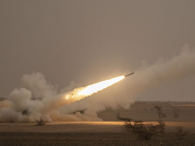 Russia May Use Missile Strike for Offensive Operation — Military Expert