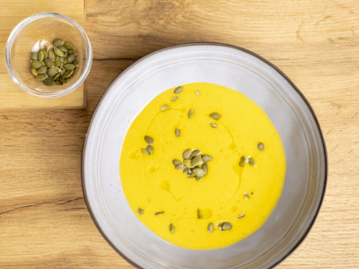Tasty and bright: we are preparing pumpkin soup