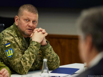 Zaluzhny discusses situation at front with Chief of Joint Staff of French Armed Forces