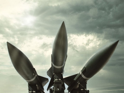 Ukrainian air force warns threat of Russian missile strikes still remains