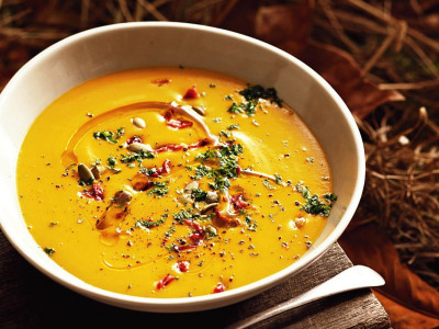 Tasty and bright: we are preparing pumpkin soup