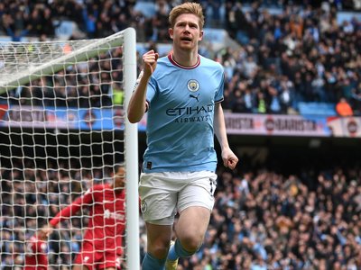 De Bruyne and Grealish dazzle as City demolish Liverpool