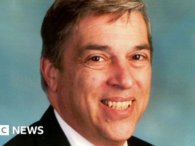 Robert Hanssen: Convicted US spy found dead in Colorado prison