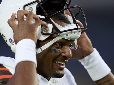 Deshaun Watson is struggling. What can the Browns do to fix it?