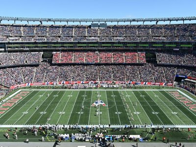 Autopsy links 'medical issue' to Gillette fan death