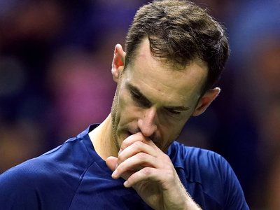 Andy Murray suffers defeat to Alex De Minaur in first round of China Open