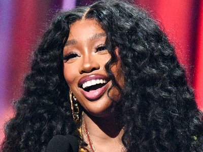 Forget Flowers, SZA Says We're Wearing Bugs on Our Nails This Spring