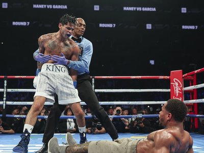 Ryan Garcia scores 3 brutal knockdowns, wins shocking upset of Devin Haney