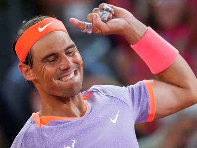 Mutua Madrid Open: Rafael Nadal wins emotional and dramatic match against Alex de Minaur