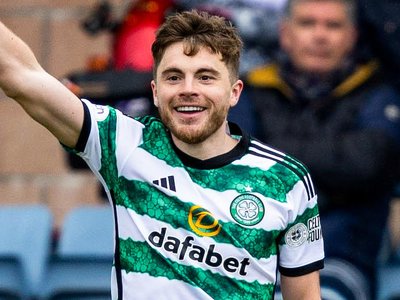 Dundee 1-2 Celtic: James Forrest double restores three-point lead at Scottish Premiership summit