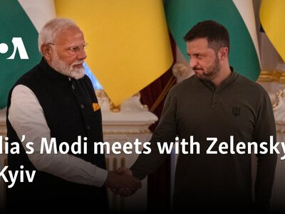  India’s Modi meets with Zelenskyy in Kyiv 