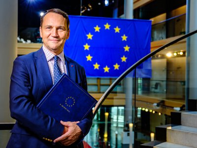 NATO countries will again discuss possibility of intercepting russian missiles in sky over Ukraine - Sikorski