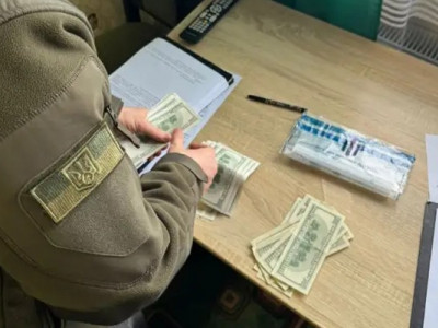 Ukrainian Officer Arrested for Smuggling Men Abroad for $7K
