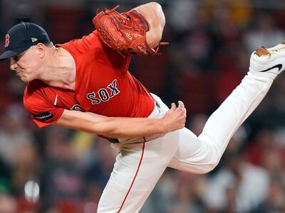 Sources: Padres, quiet all winter, add RHP Pivetta