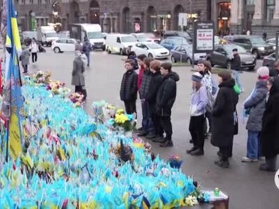  Ukraine marks war’s 3rd anniversary as US support wavers 