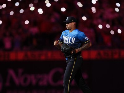 Jhoan Duran electrifies Citizens Bank Park in his Phillies debut