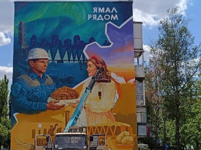 Occupation authorities erase Ukrainian murals and monuments in Mariupol, replace them with Russian propaganda