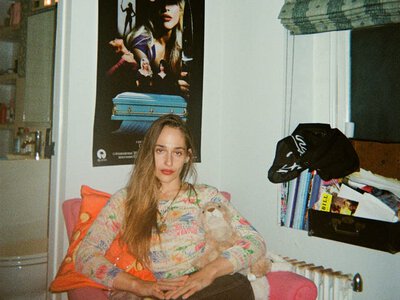 How to Get Over a Breakup: 11 Expert Tips From Jemima Kirke
