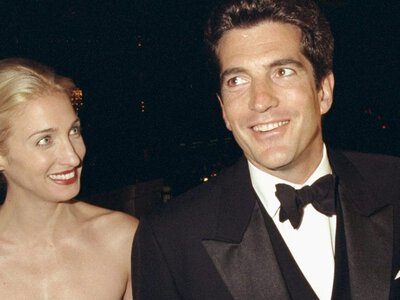 The True Story Behind JFK Jr. and Carolyn Bessette's Relationship in 'Love Story'
